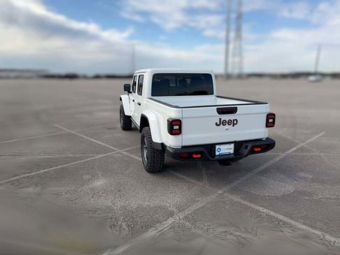 New 2026 Jeep Gladiator Mojave image 9