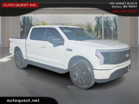 Used 2024 Ford F150 Lightning Flash AWD/4WD image 3