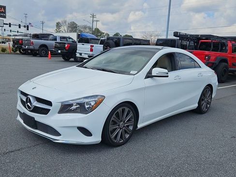 Used 2018 Mercedes-Benz CLA 250 CLA 250 image 3