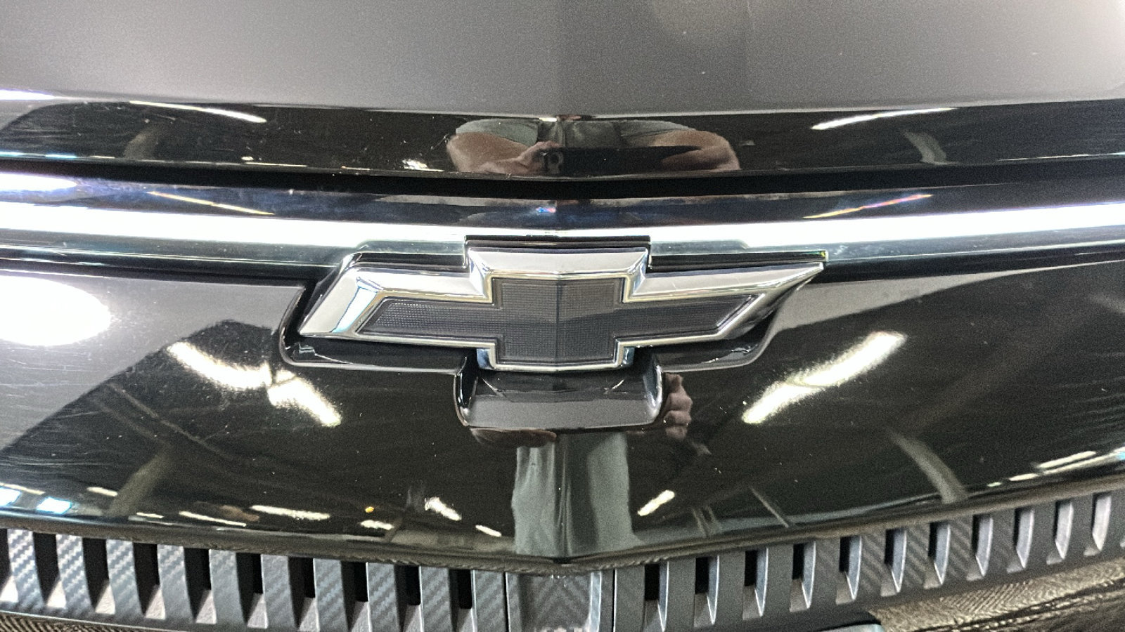 Used 2024 Chevrolet Equinox EV RS FWD image 9