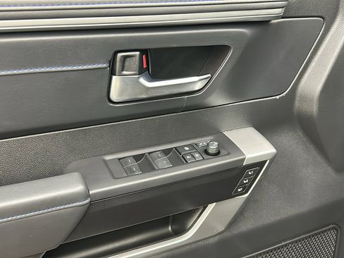 Used 2025 Toyota Sequoia Limited image 32