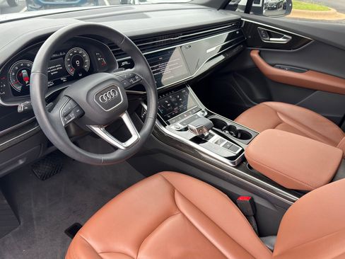 Used 2023 Audi Q7 3.0T Premium w/ Convenience Package AWD/4WD image 11