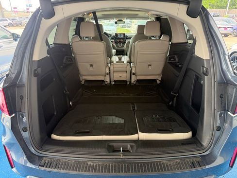 Used 2026 Honda Odyssey EX-L image 12