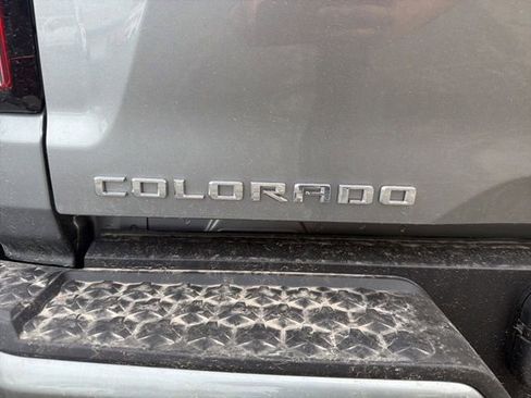 New 2026 Chevrolet Colorado LT w/ LT Convenience Package AWD/4WD image 15
