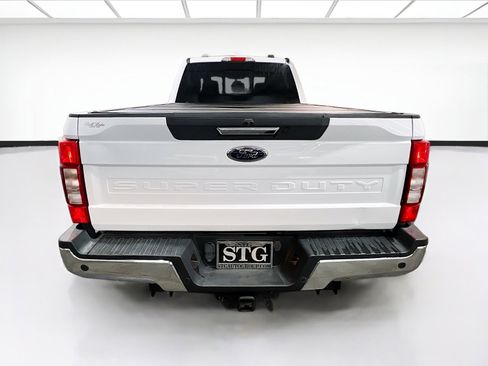 Used 2020 Ford F250 Lariat w/ Lariat Value Package AWD/4WD image 5