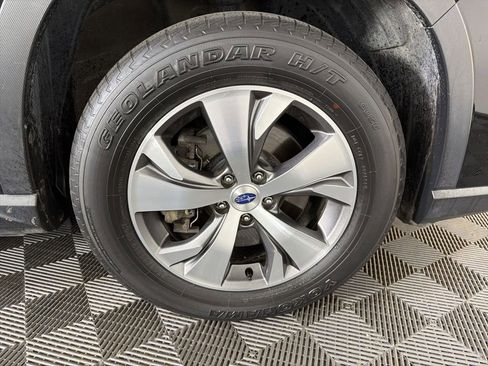 Used 2019 Subaru Ascent Premium AWD/4WD image 38