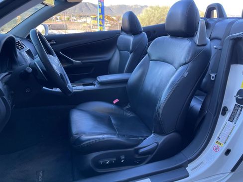Used 2011 Lexus IS 250C image 15