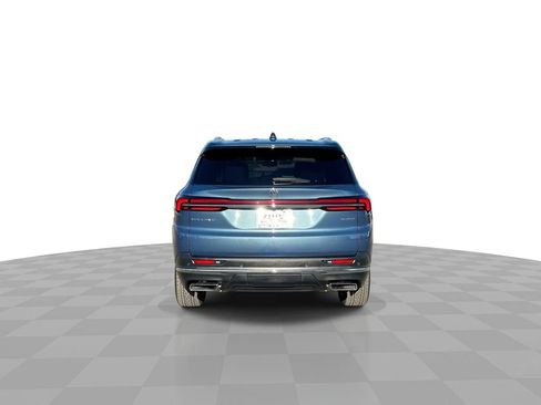 Used 2025 Buick Enclave Preferred image 7
