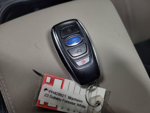 Used 2023 Subaru Forester Limited AWD/4WD image 16