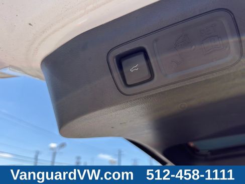 Used 2022 Ford Expedition XLT RWD image 8