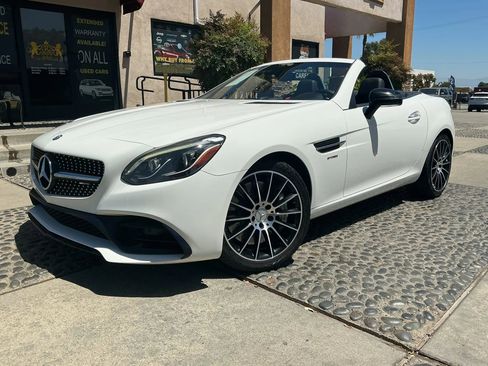 Used 2017 Mercedes-Benz SLC 43 AMG image 1