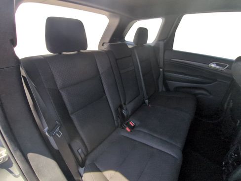 Used 2020 Jeep Grand Cherokee Laredo AWD/4WD image 18