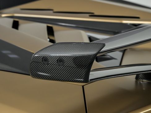 Used 2021 Lamborghini Aventador SVJ AWD/4WD image 10