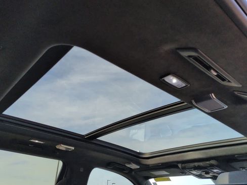 Used 2023 Cadillac Escalade V w/ Heavy-Duty Trailer Package image 23