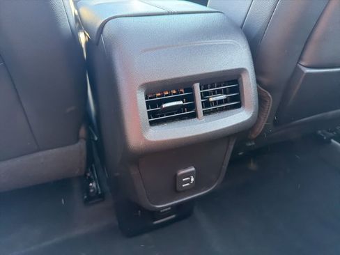 Used 2023 GMC Terrain SLT w/ Tech Package image 36