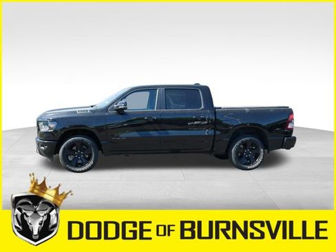 Used 2023 RAM 1500 Big Horn AWD/4WD image 4