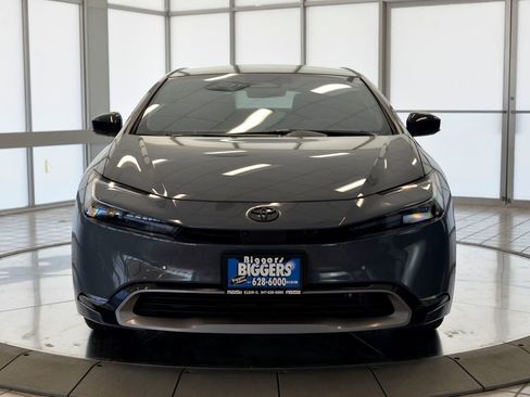 Used 2024 Toyota Prius Limited w/ Limited Premium Package AWD/4WD image 3