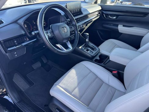 Used 2025 Honda CR-V EX-L image 5