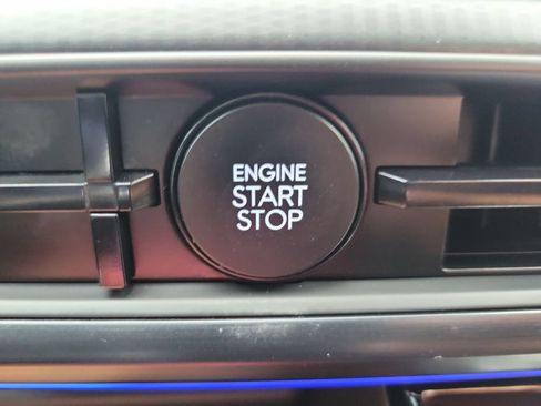Used 2024 Hyundai Santa Fe Calligraphy FWD image 17