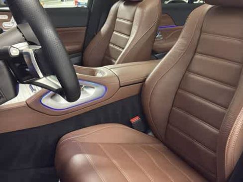 Certified 2024 Mercedes-Benz GLS 580 4MATIC image 27