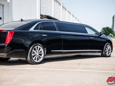 Used 2014 Cadillac XTS FWD image 38