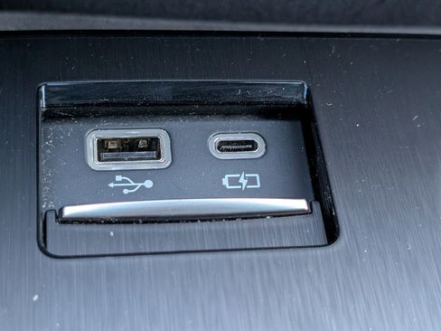 Certified 2024 Lexus ES 300h w/ Premium Package image 24