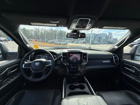 Used 2024 RAM 2500 Laramie w/ Night Edition image 12