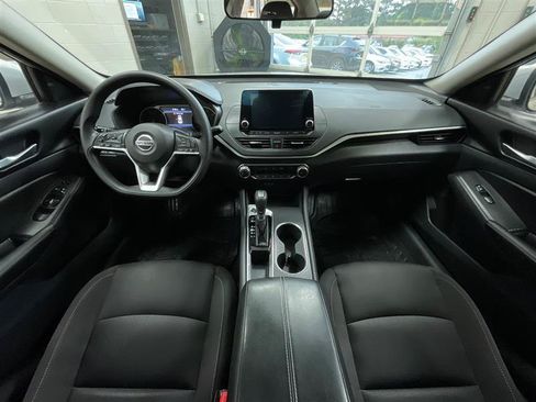 Used 2022 Nissan Altima 2.5 SV FWD image 20