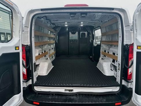 Used 2024 Ford Transit 250 Low Roof w/ Exterior Upgrade Package RWD image 18