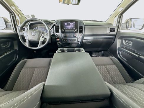 Used 2022 Nissan Titan S w/ S Utility Package image 18