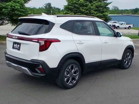 Certified 2024 Kia Seltos S FWD image 2