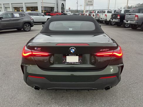 Used 2022 BMW 430i Convertible w/ M Sport Package image 7