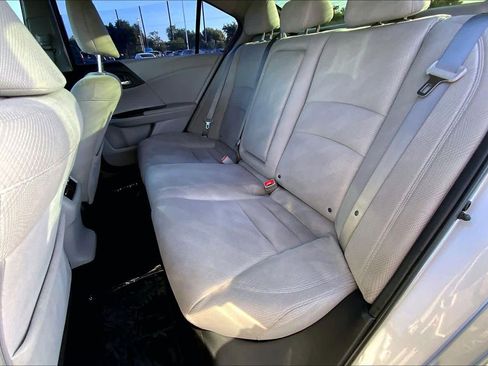 Used 2017 Honda Accord EX image 20