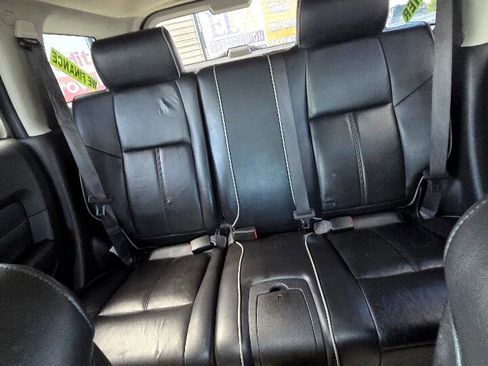 Used 2008 HUMMER H3 Luxury image 28