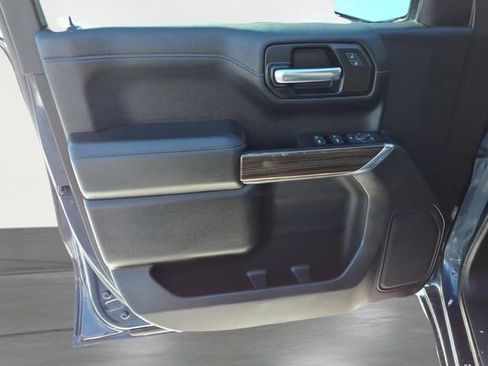 Used 2020 Chevrolet Silverado 1500 LT image 16