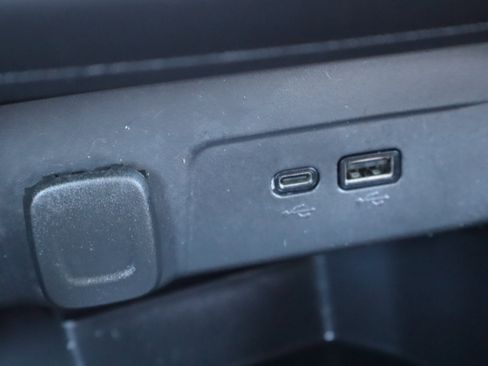 Used 2024 Chevrolet Trax RS w/ Sunroof Package image 31