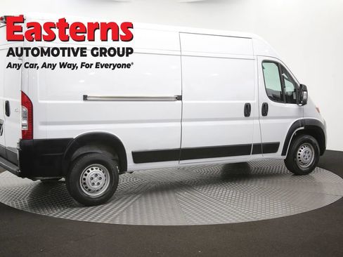 Used 2025 RAM ProMaster 2500 w/ Convenience Group FWD image 42