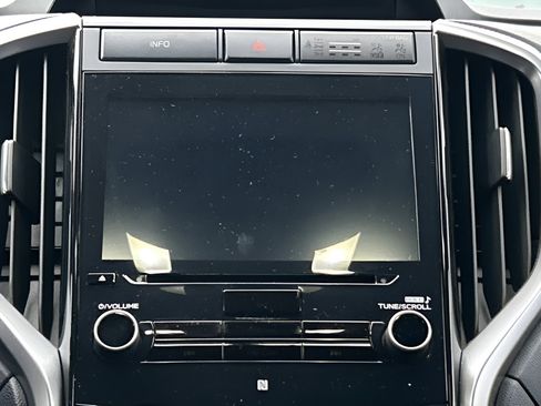 Used 2022 Subaru Ascent Premium image 36