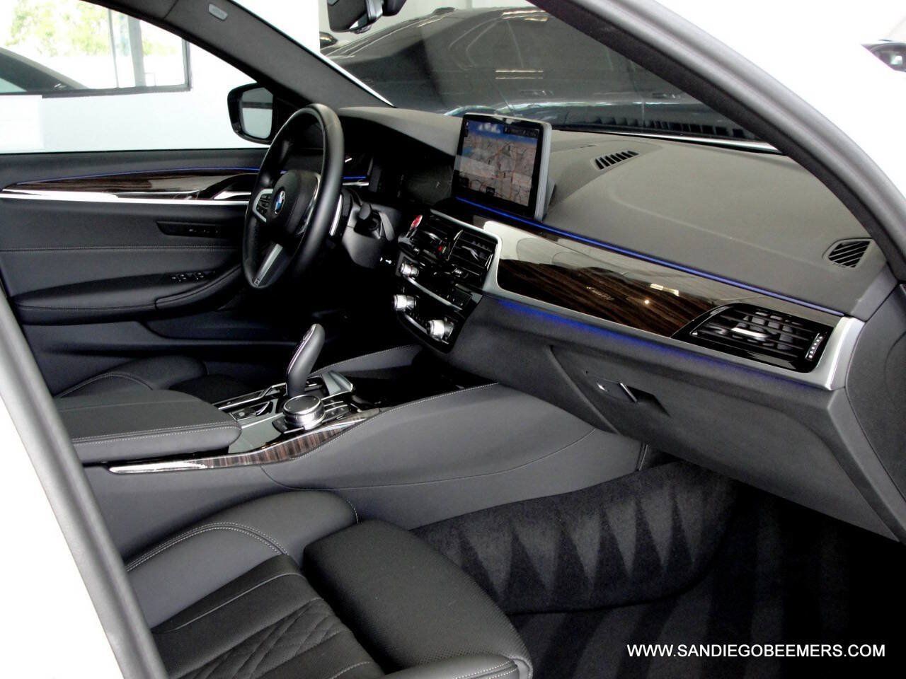 Used 2023 BMW 540i w/ M Sport Package RWD image 36
