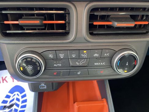Used 2022 Ford Maverick XLT w/ Equipment Group 300A Standard AWD/4WD image 38