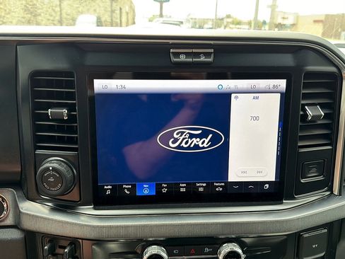 Used 2025 Ford F350 Platinum w/ FX4 Off-Road Package AWD/4WD image 19
