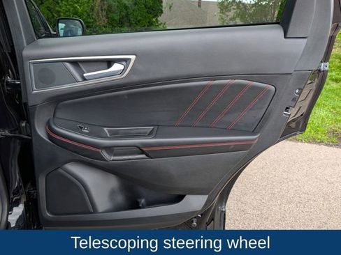 Used 2024 Ford Edge ST-Line w/ Class II Trailer Tow Package AWD/4WD image 39