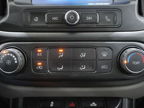 Used 2017 Chevrolet Colorado W/T RWD image 18