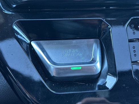 Used 2025 GMC Sierra 1500 Denali image 30