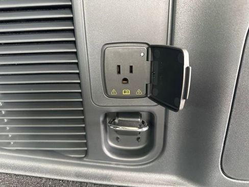 New 2026 Ford Expedition Tremor image 63