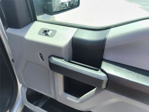 Used 2020 Ford F150 XL w/ Equipment Group 101A Mid RWD image 28