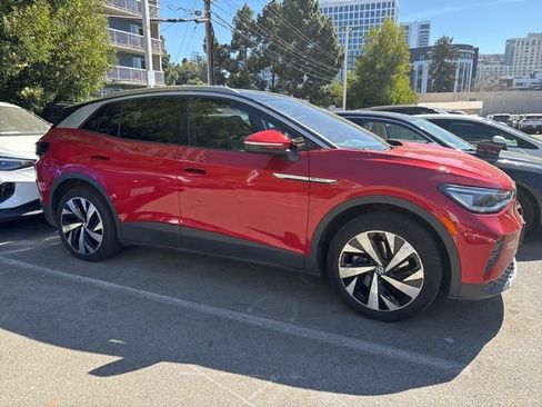 Used 2021 Volkswagen ID.4 Pro S w/ Gradient Package image 3