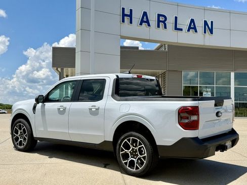 New 2026 Ford Maverick Lariat AWD/4WD image 3