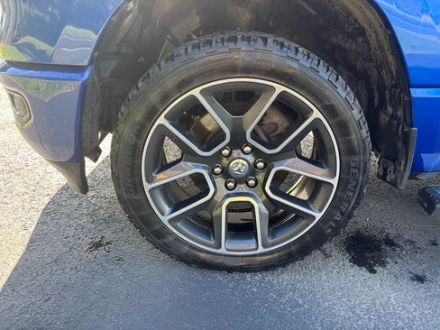 Used 2019 RAM 1500 Big Horn image 13