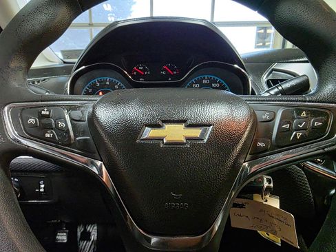 Used 2016 Chevrolet Cruze LT FWD image 25